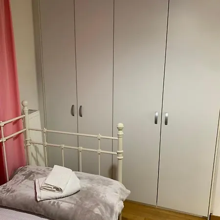 Two Floor Luxurious #skg וילה *